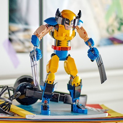 LEGO Marvel Wolverine Construction Figure Playset 76257_2