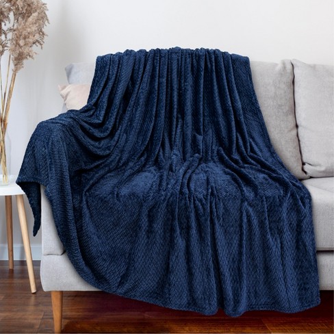 PAVILIA Lightweight Fleece Throw Blanket for Couch Soft Warm Flannel Blankets for Bed Navy Blue Throw 50x60