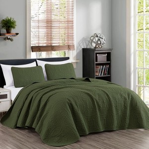 FIONECA Oversized 3 Piece Quilted Bedspread Set Includes Bedspread Matching Shams For Versatile Bedroom Styling - 1 of 4