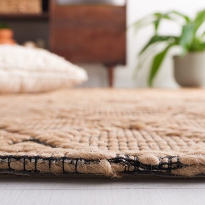 Natural Fiber Geometric Patterned 8' x 10' Wool Area Rug