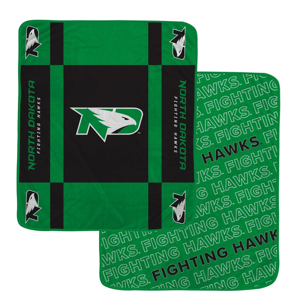 Photos - Duvet NCAA North Dakota Fighting Hawks Reverse Block Double Sided Ultra Cozy Blanket