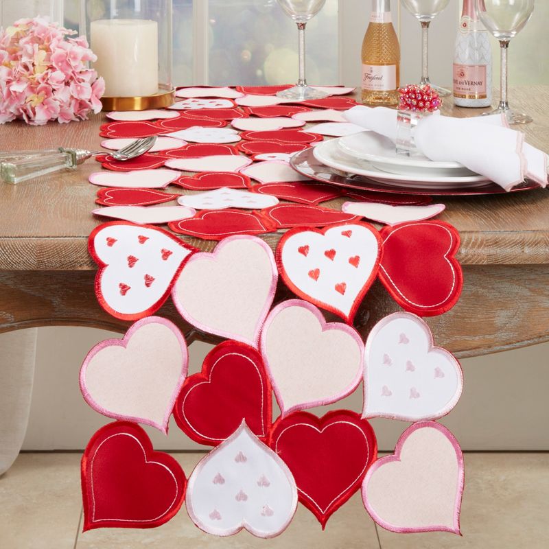 Saro Lifestyle Romantic Hearts Cutout Table Runner, Red, 16"x72", 3 of 4