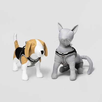 Hyde & Eek! Boutique Skeleton Glow Reflective Dog and Cat Harness - XS, Black