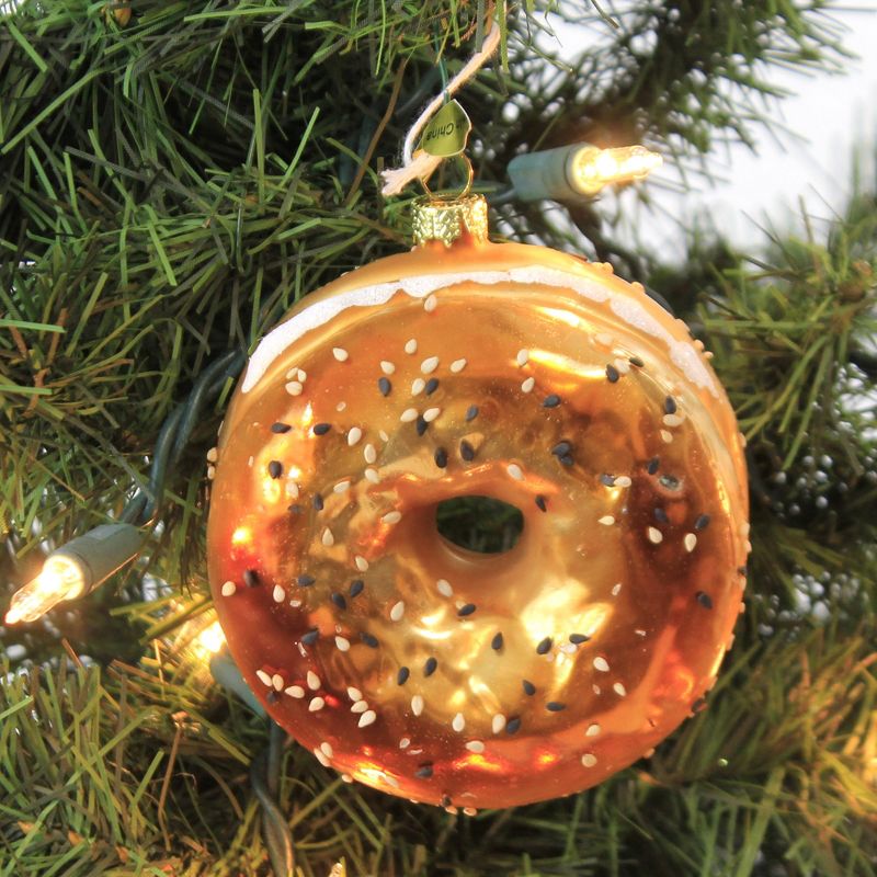 Cody Foster 3.75 In Everything Bagel & Cream Cheese Cream Cheese Lox Sesame Garlic Tree Ornaments, 2 of 4