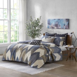 Sapphtopaz Bedding Comforter Set Cotton V-Print and Solid Color Reversible Quilt Set 3 Piece 1 Quilt, 2 Pillow Shams - 1 of 4