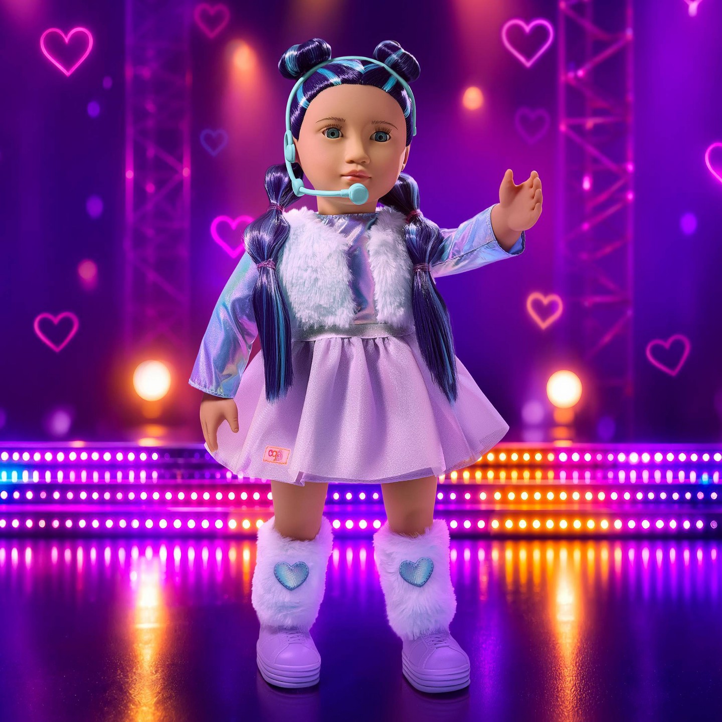 Детская кукла Our Generation Nika K-Pop Idol 18" Fashion Doll - Multicolored Hair/Blue Eyes, цвет: Синий — фото 2