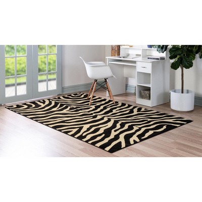Savannah Safari 3'3" x 5'3" Black and Ivory Synthetic Area Rug