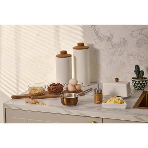 DUKA Set of Three 4.72 Inch Bowls with Acacia Serving Tray - 1 of 4