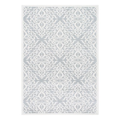 Gray Rectangular 5' x 7' Synthetic Stain-Resistant Rug