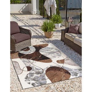 Unique Loom  Outdoor Modern Area Rug - 1 of 4