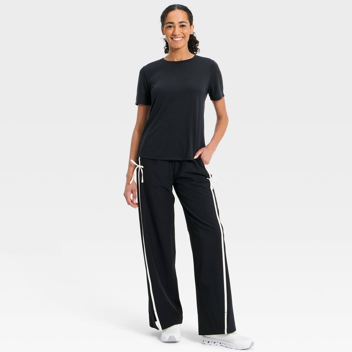 Women's Beyond Ease Crewneck Legging Friendly Short Sleeve T-Shirt - All In Motion™ - thumbnail 3
