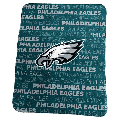 Nfl Philadelphia Eagles Women's Weak Side Blitz Marled Left Chest Short  Sleeve T-shirt : Target