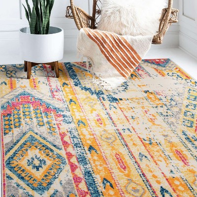 Bohemian Geometric Easy-Care Multicolor 5' x 7' Area Rug
