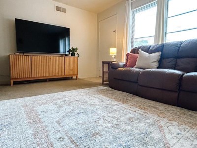 Guest review image 3 of 3, zoom in