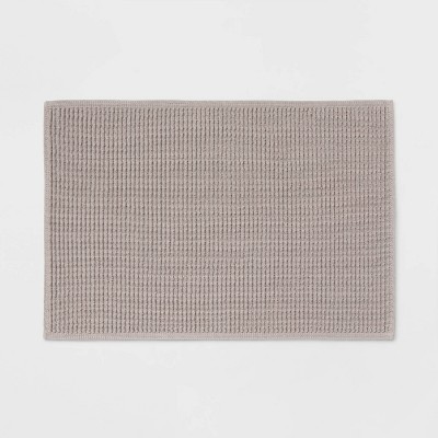 21x34 Textured Bath Mat Gray - Casaluna™ : Target