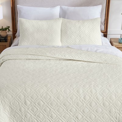 Ivory Diamond Pattern Hand-Quilted Full Cotton Quilt Set