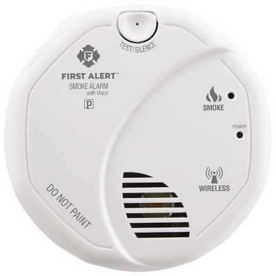 First Alert Battery Operated Interconnected Wireless Smoke Alarm with Voice Location Dectector White