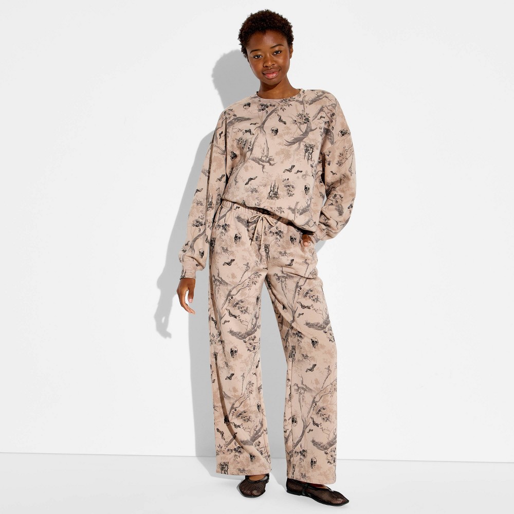 Women's Mid-Rise Woodsy Halloween Graphic Pull-On Pants - Dark Taupe XXL