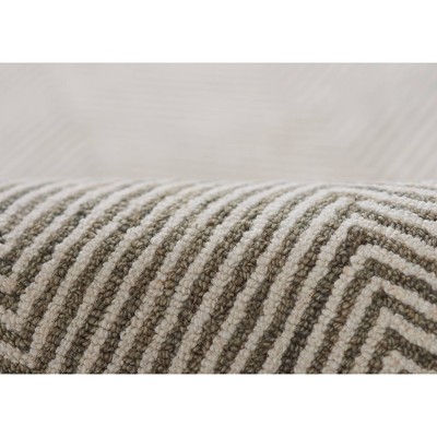 Gray Herringbone Tufted Wool 9' x 12' Area Rug