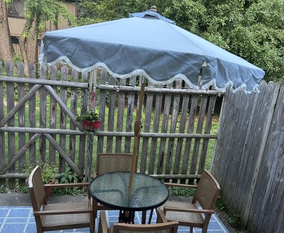 Guest review image 1 of 2, zoom in