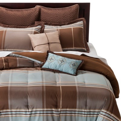 blue and brown bedding