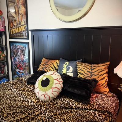 Guest review image 2 of 3, zoom in