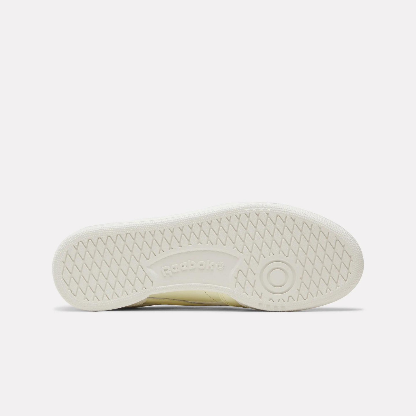Женские кроссовки Reebok Club C Revenge Shoes Size 6 Raw Yellow/Chalk/Raw Yellow, цвет: Жёлтый — фото 5