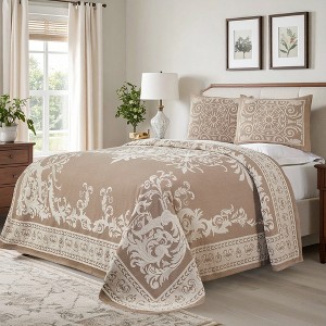 Lightweight Cotton Blend Oversized Jacquard Vintage Medallion Bedspread Set by Blue Nile Mills - 1 of 4