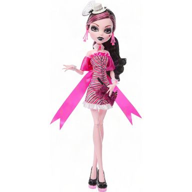 Monster High Dawn of the Dance Draculaura