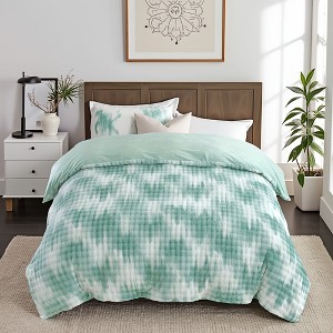 Hachikiko Green Camo Plush Comforter Set, Reversible Bohemian Gradient Bedding with Ultra Soft Faux Rabbit Fur - 1 of 4