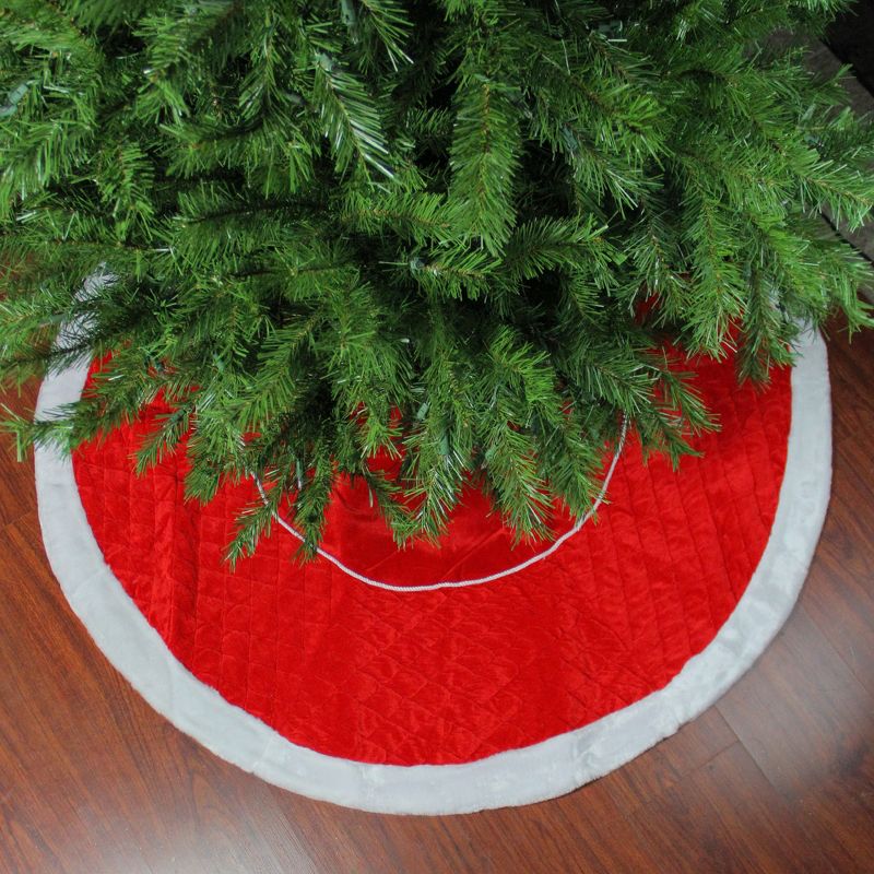 Northlight 48" Red and White Quilted Faux Fur Border Christmas Tree Skirt, 3 of 4