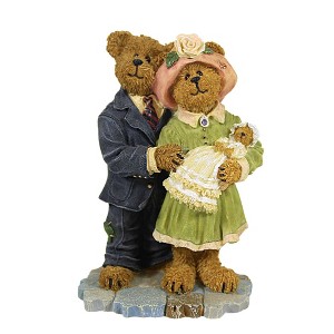Boyds Bears Resin 4.25 In James & Kathleen With Baby Blessings Christening Bearstone Animal Figurines - 1 of 3