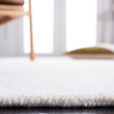 Ivory Hand Tufted Wool and Viscose Runner Rug