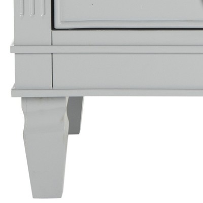 Transitional Grace 3-Drawer Nightstand in Chic Gray