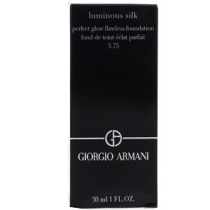 Giorgio Armani Luminous Silk Perfect Glow Flawless Foundation - 1 of 4
