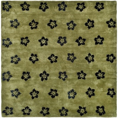 Soho SOH720 Hand Tufted Area Rug  - Safavieh