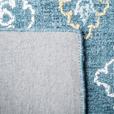Hand-Tufted Country Casual Blue Wool Rectangular Rug 4' x 6'