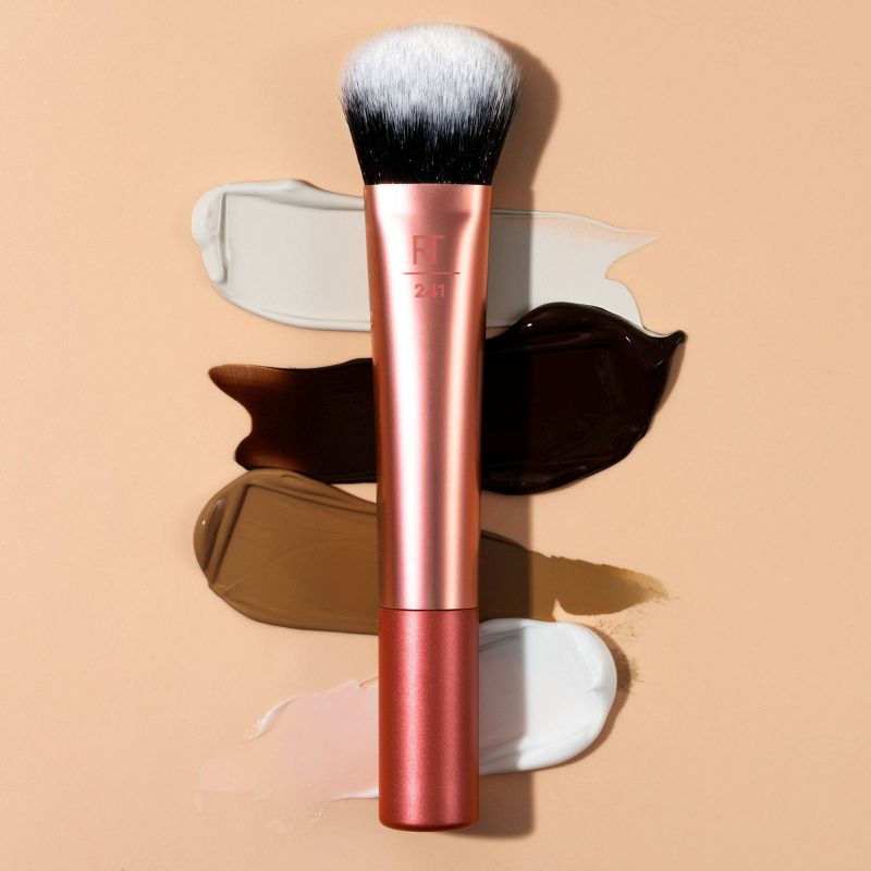 Real Techniques Seamless Complexion Makeup Brush, 5 of 9