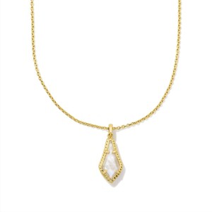 Kendra Scott Jesse Pendant Necklace - 1 of 3