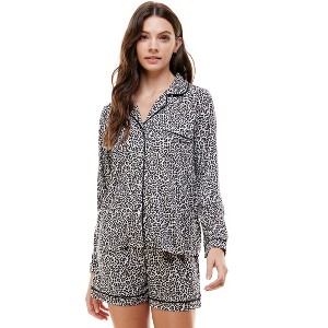 Emerson Road Womens Lush Luxe Notch Collar Long Sleeve Top & Shorts Pajama Set - 1 of 1