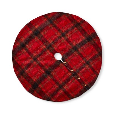 TAG Wooly Plaid Tree Skirt