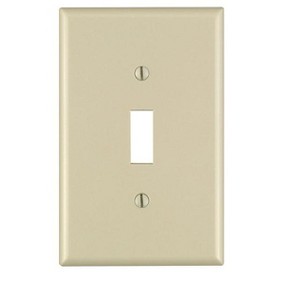 Leviton Ivory 1 gang Thermoset Plastic Toggle Wall Plate (Model No. 020-80501-00I) (Pack of 20) - 1 of 1