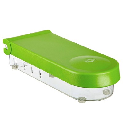 Green and White Plastic Food Chopper with Stainless Steel Blades