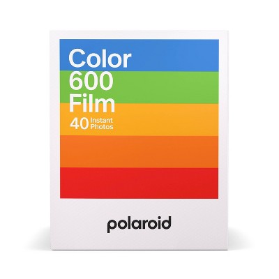Polaroid 600 Color Instant Film - Round Frame (6021) - Moment