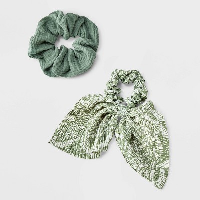Crinkle Hair Twisters with Tails Set 2pc - Universal Thread™ Green