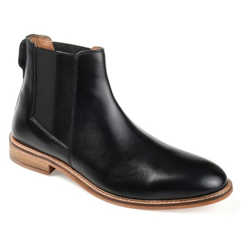 Wide toe shop chelsea boot