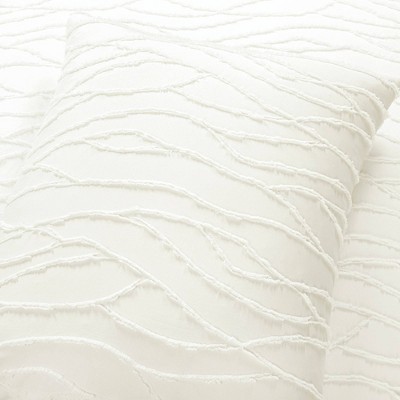 Soft White Jacquard Wave 3-Piece Duvet Cover Set