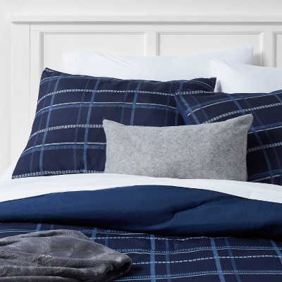 4pc Twin/Twin Extra Long Grid Print Reversible Decorative Comforter Set with Throw Blue - Room Essentials™