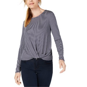maison Jules Womens Twisted Hem Basic T-Shirt - 1 of 1