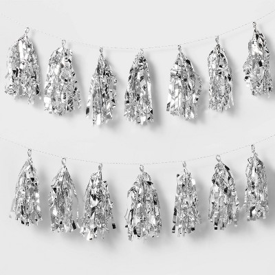 Silver Tassel Garland - Spritz&#8482;